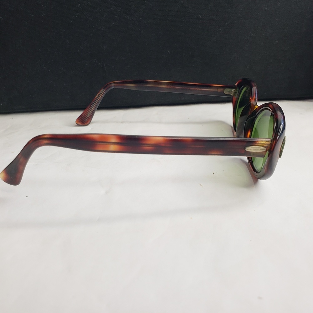 VINTAGE VICTORY RX SUNGLASS FRAMES - Picture 4 of 6